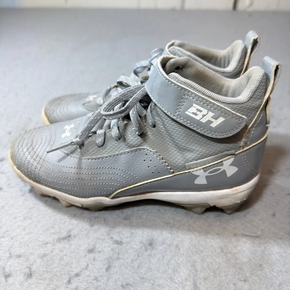 Under Armour Harper 7 Mid RM Baseball Cleats‎ Kids 3.5Y Grey Good 3025598-101